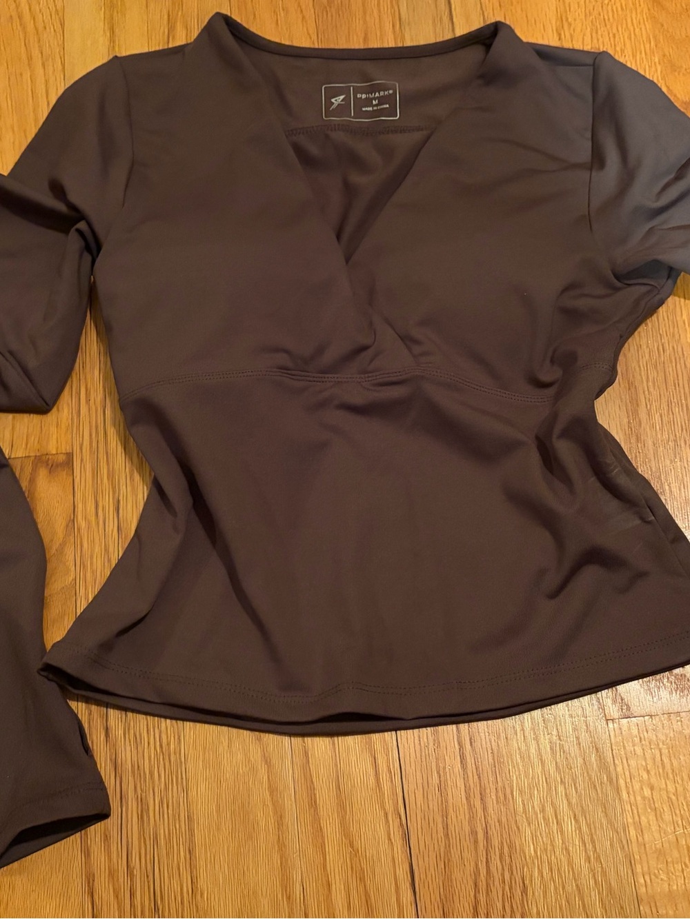 Primark Long Sleeve V-Neck Top in Dark Brown